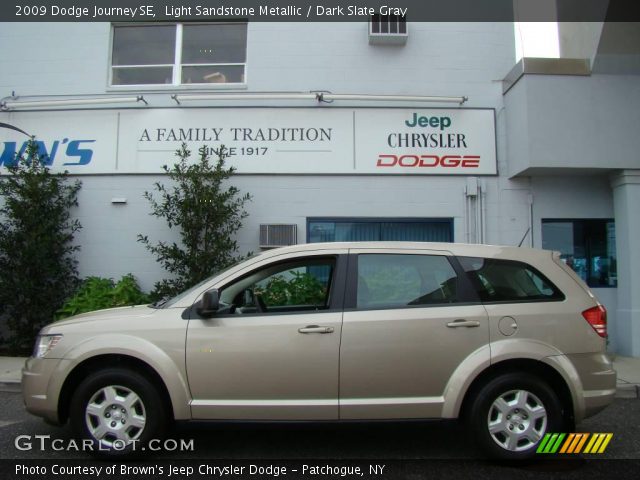 2009 Dodge Journey SE in Light Sandstone Metallic