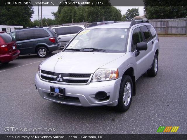 2008 Mitsubishi Endeavor LS in Liquid Silver Metallic