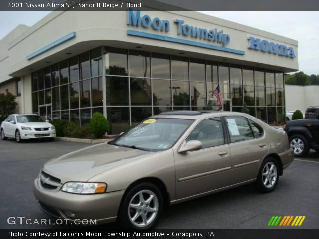 2001 Nissan Altima SE in Sandrift Beige