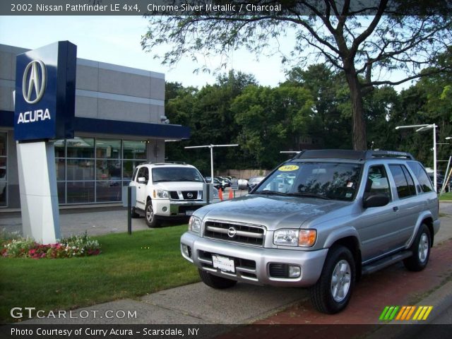 2002 Nissan Pathfinder LE 4x4 in Chrome Silver Metallic