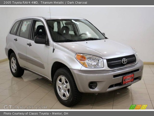 2005 Toyota RAV4 4WD in Titanium Metallic