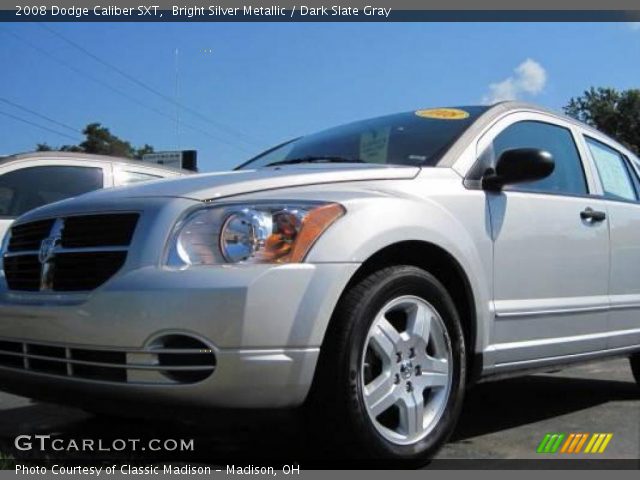 2008 Dodge Caliber SXT in Bright Silver Metallic