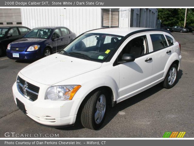 2008 Dodge Caliber SXT in Stone White