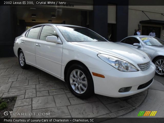 2002 Lexus ES 300 in Crystal White