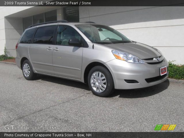 2009 Toyota Sienna LE in Silver Shadow Pearl