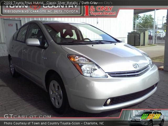 2009 Toyota Prius Hybrid in Classic Silver Metallic
