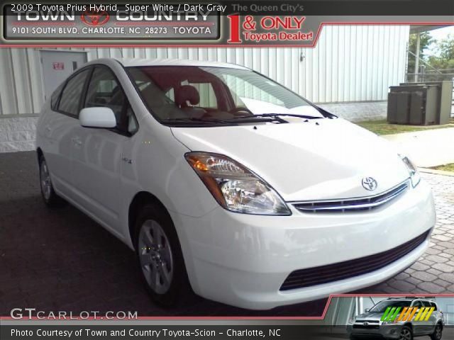 2009 Toyota Prius Hybrid in Super White