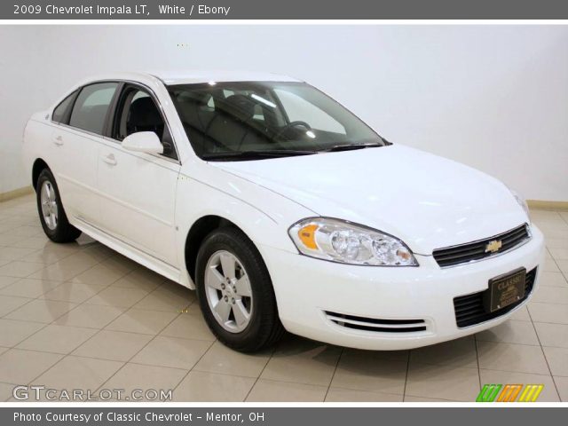 2009 Chevrolet Impala LT in White