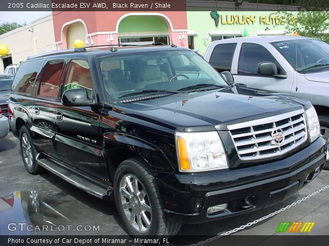 2005 Cadillac Escalade ESV AWD in Black Raven