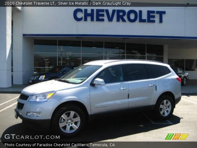 2010 Chevrolet Traverse LT in Silver Ice Metallic