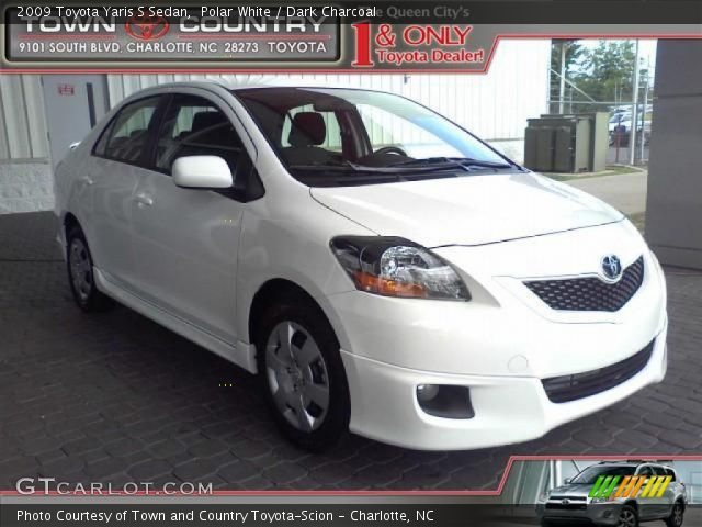 2009 Toyota Yaris S Sedan in Polar White