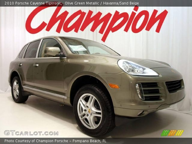 2010 Porsche Cayenne Tiptronic in Olive Green Metallic