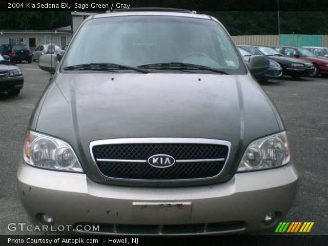 2004 Kia Sedona EX in Sage Green