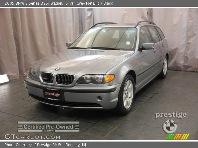 2005 BMW 3 Series 325i Wagon in Silver Grey Metallic