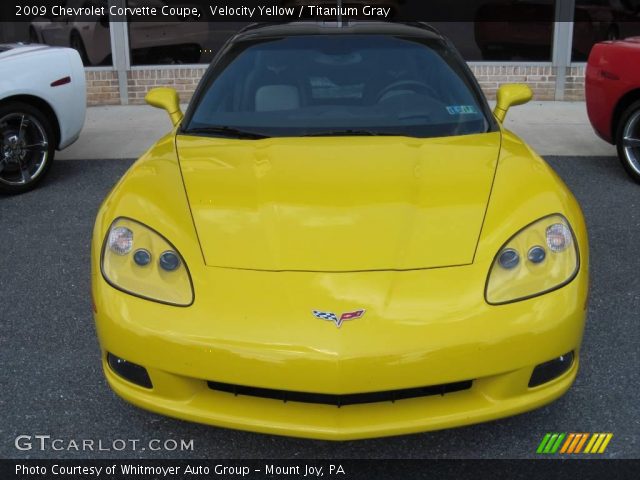 2009 Chevrolet Corvette Coupe in Velocity Yellow