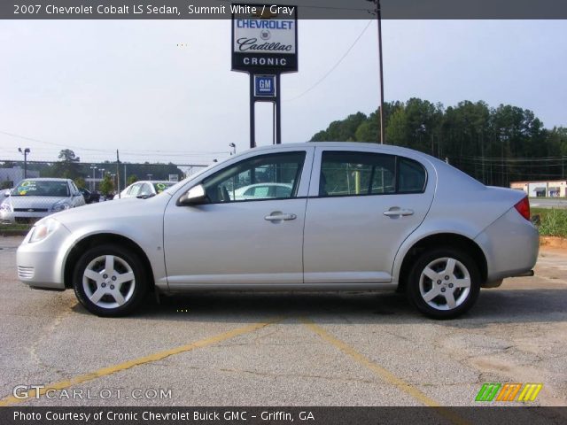 2007 Chevrolet Cobalt LS Sedan in Summit White
