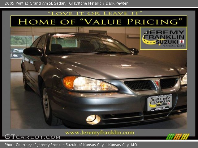 2005 Pontiac Grand Am SE Sedan in Graystone Metallic