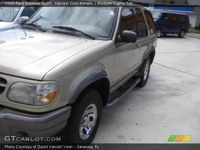 2000 Ford Explorer Sport in Harvest Gold Metallic