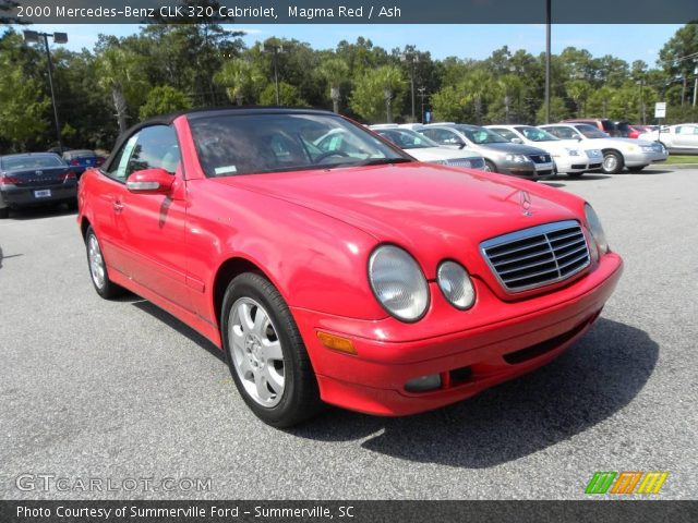 2000 Mercedes-Benz CLK 320 Cabriolet in Magma Red