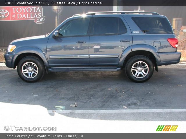 2006 Toyota Sequoia SR5 in Bluesteel Mica
