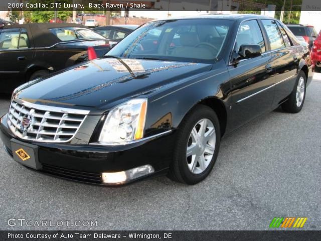 2006 Cadillac DTS Luxury in Black Raven