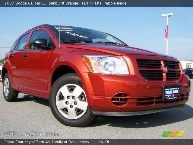 2007 Dodge Caliber SE in Sunburst Orange Pearl