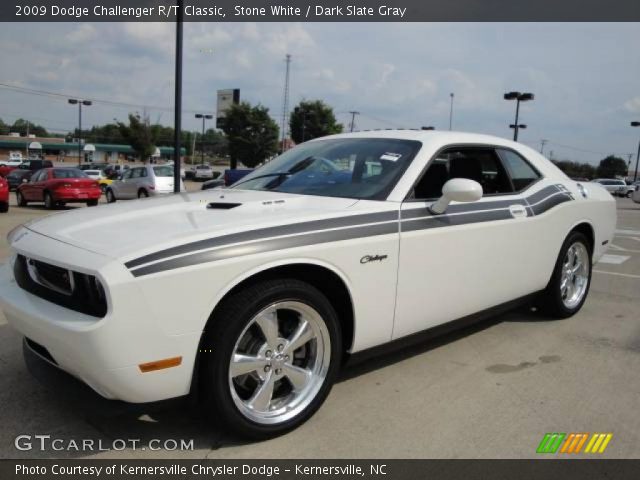 2009 Dodge Challenger R/T Classic in Stone White
