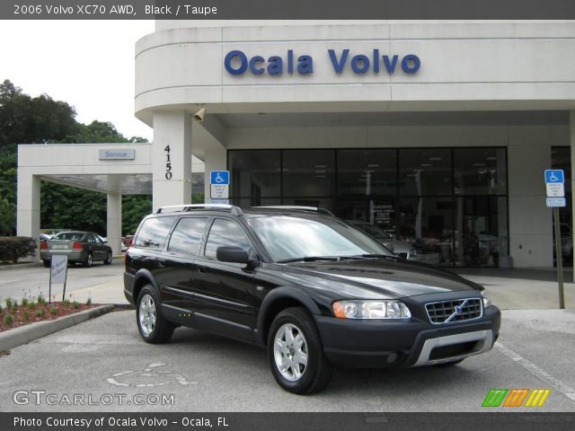 2006 Volvo XC70 AWD in Black