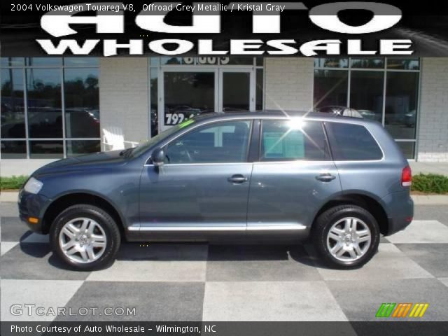 2004 Volkswagen Touareg V8 in Offroad Grey Metallic