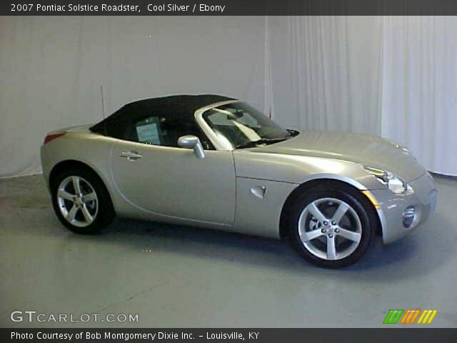 2007 Pontiac Solstice Roadster in Cool Silver