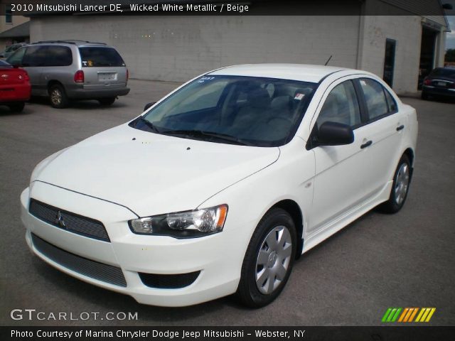 2010 Mitsubishi Lancer DE in Wicked White Metallic