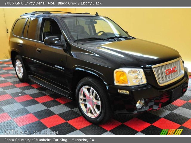 2006 GMC Envoy Denali 4x4 in Black Onyx
