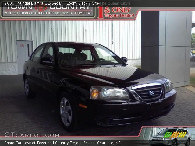 2006 Hyundai Elantra GLS Sedan in Ebony Black