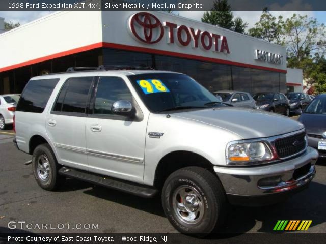 1998 Ford Expedition XLT 4x4 in Silver Metallic