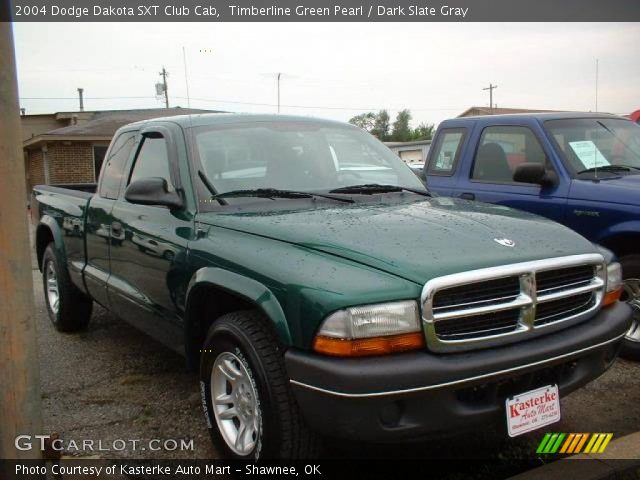 2004 Dodge Dakota SXT Club Cab in Timberline Green Pearl