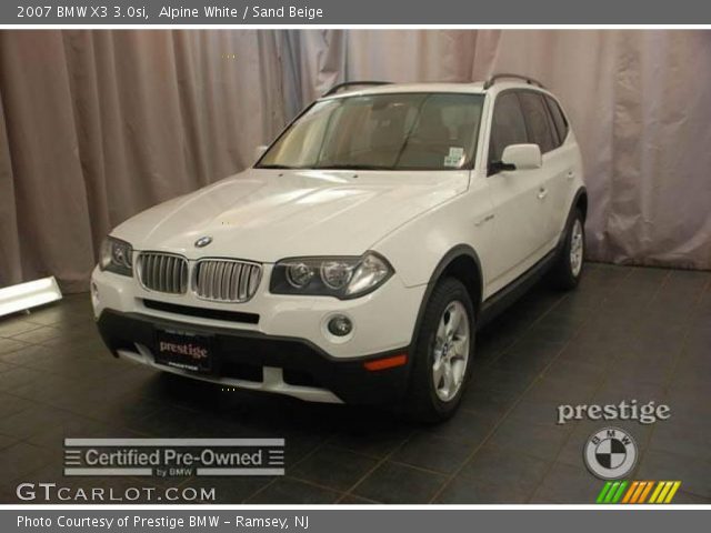 2007 BMW X3 3.0si in Alpine White