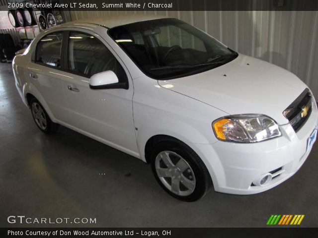 2009 Chevrolet Aveo LT Sedan in Summit White