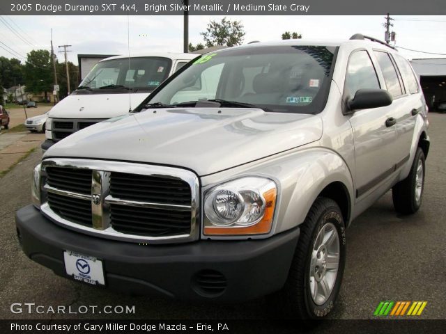 2005 Dodge Durango SXT 4x4 in Bright Silver Metallic