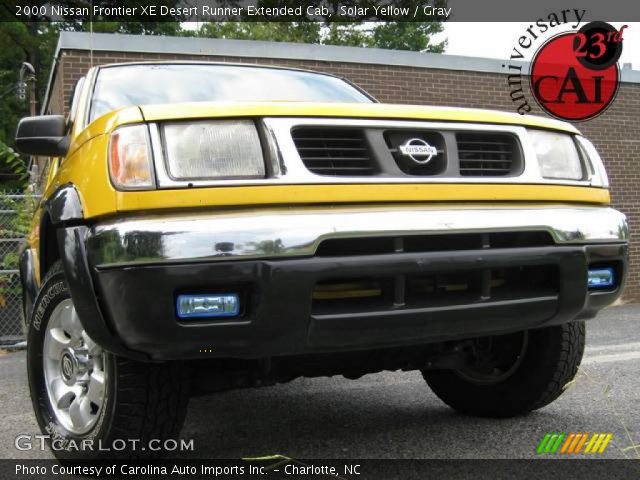 2000 Nissan Frontier XE Desert Runner Extended Cab in Solar Yellow
