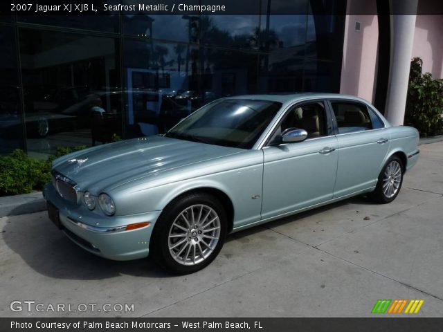 2007 Jaguar XJ XJ8 L in Seafrost Metallic