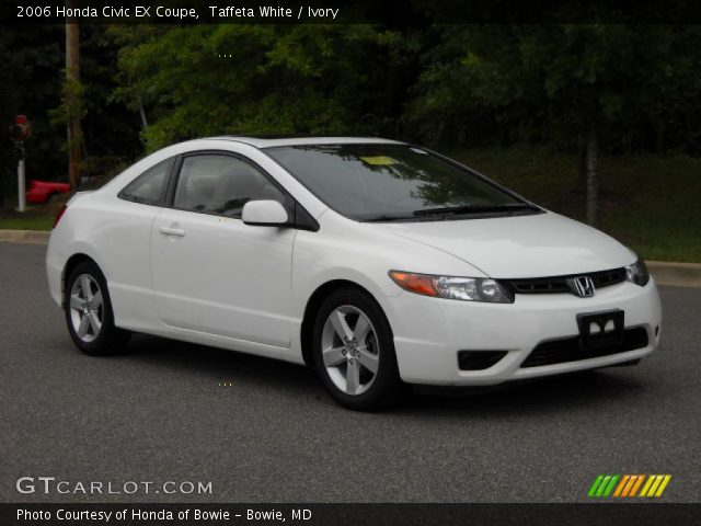 2006 Honda Civic EX Coupe in Taffeta White