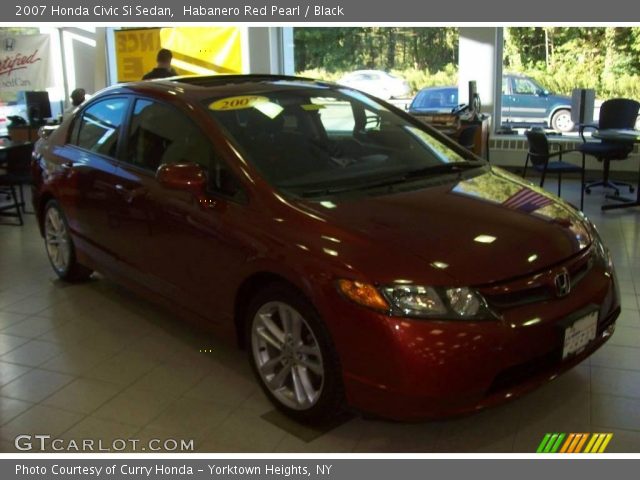 2007 Honda Civic Si Sedan in Habanero Red Pearl