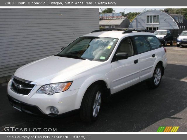 2008 Subaru Outback 2.5i Wagon in Satin White Pearl