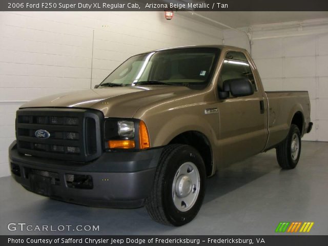 2006 Ford F250 Super Duty XL Regular Cab in Arizona Beige Metallic