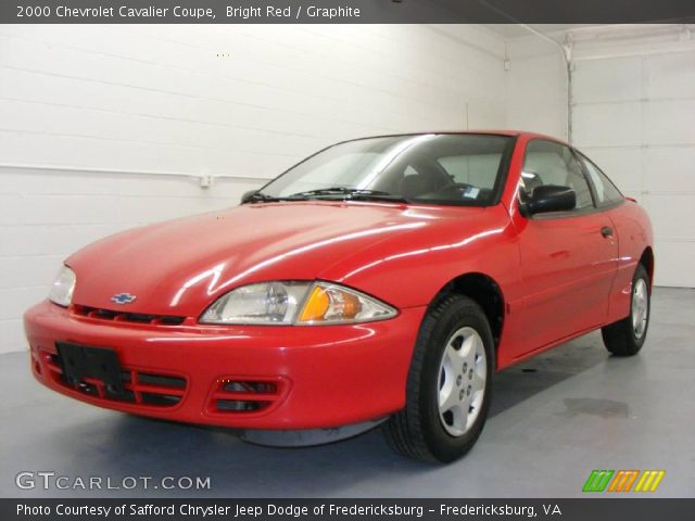 2000 Chevrolet Cavalier Coupe in Bright Red