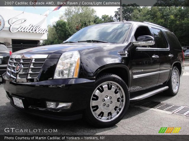 2007 Cadillac Escalade AWD in Black Raven