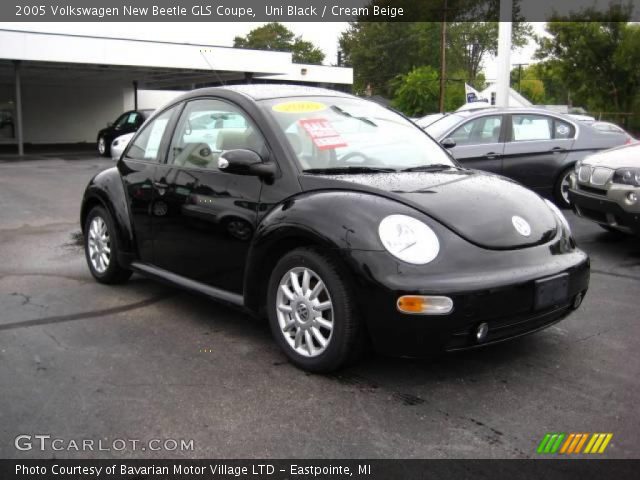 2005 Volkswagen New Beetle GLS Coupe in Uni Black