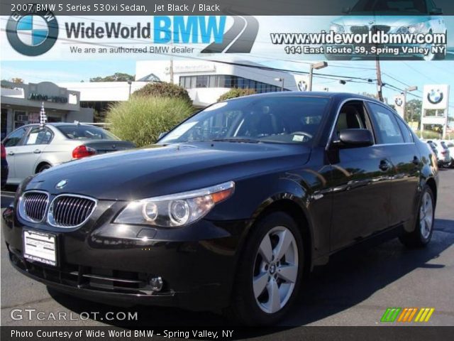 2007 BMW 5 Series 530xi Sedan in Jet Black