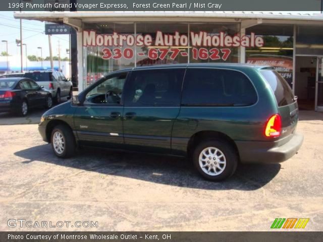 1998 Plymouth Grand Voyager Expresso in Forest Green Pearl