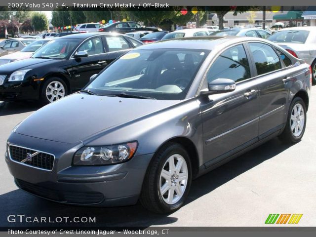 2007 Volvo S40 2.4i in Titanium Gray Metallic